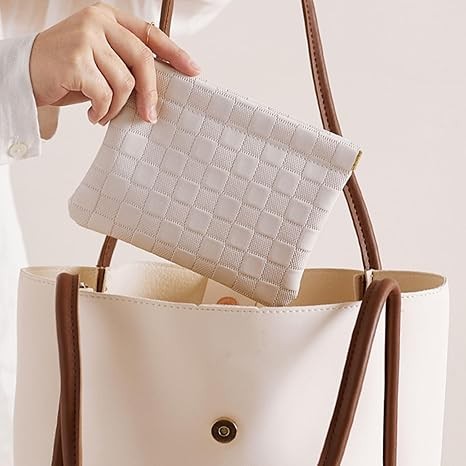 Leather Pocket Cosmetic Bag, Wallet, Lipstick, Cosmetic Accessories Storage Bag, Travel Set Storage Bag, Waterproof Portable Zipperless Self-Closing Small Cosmetic Bag, White, Cosmetic Bag